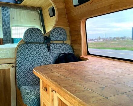 Білий Форд Транзит, об'ємом двигуна 2.2 л та пробігом 331 тис. км за 9000 $, фото 5 на Automoto.ua