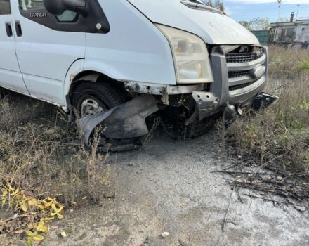 Форд Транзит 2007 в Каменское - Днепродзержинск на Automoto.ua Белый Форд Транзит, объемом двигателя 2.2 л и пробегом 320 тыс. км за 1000 $, фото 2 на Automoto.ua