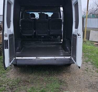 Белый Форд Транзит, объемом двигателя 2.2 л и пробегом 390 тыс. км за 7500 $, фото 3 на Automoto.ua