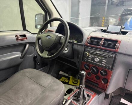 Форд Транзит 2007 у Чернівцях на Automoto.ua Білий Форд Транзит, об'ємом двигуна 1.8 л та пробігом 267 тис. км за 5000 $, фото 6 на Automoto.ua
