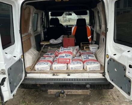 Белый Форд Транзит, объемом двигателя 1.8 л и пробегом 233 тыс. км за 3100 $, фото 4 на Automoto.ua