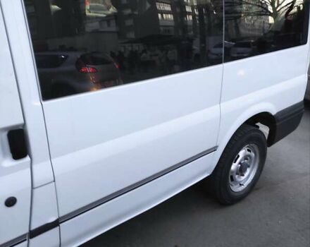 Белый Форд Транзит, объемом двигателя 2.4 л и пробегом 200 тыс. км за 6500 $, фото 3 на Automoto.ua