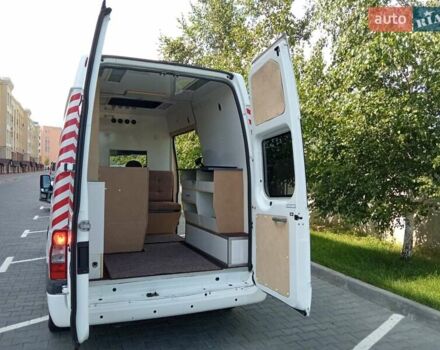 Белый Форд Транзит, объемом двигателя 2.4 л и пробегом 333 тыс. км за 15000 $, фото 14 на Automoto.ua