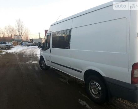 Білий Форд Транзит, об'ємом двигуна 2.4 л та пробігом 300 тис. км за 6600 $, фото 1 на Automoto.ua