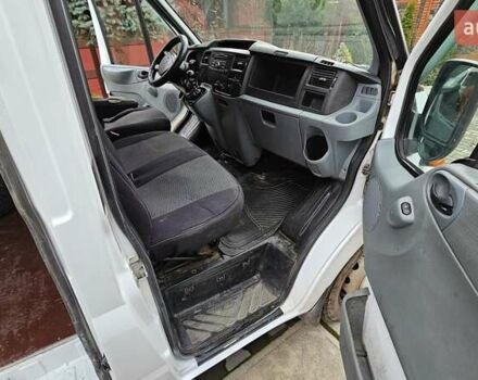 Белый Форд Транзит, объемом двигателя 2.4 л и пробегом 405 тыс. км за 8500 $, фото 12 на Automoto.ua