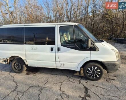 Белый Форд Транзит, объемом двигателя 2.2 л и пробегом 365 тыс. км за 3000 $, фото 2 на Automoto.ua
