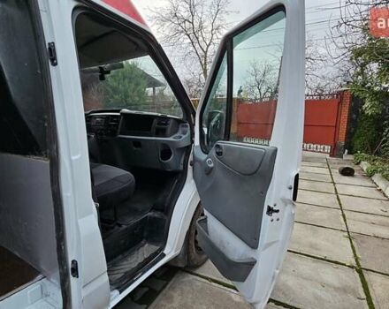 Белый Форд Транзит, объемом двигателя 2.4 л и пробегом 405 тыс. км за 8500 $, фото 11 на Automoto.ua