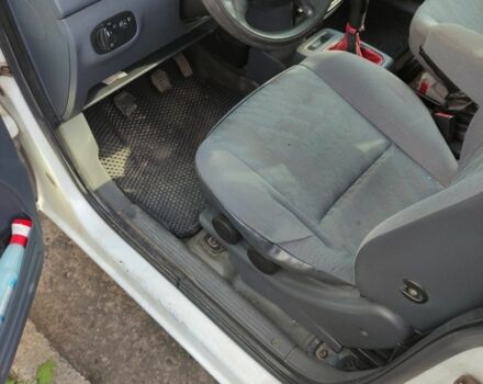 Белый Форд Транзит, объемом двигателя 1.8 л и пробегом 270 тыс. км за 4500 $, фото 3 на Automoto.ua