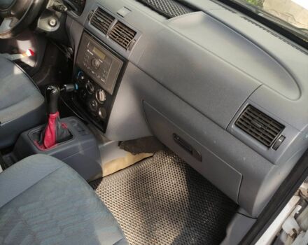 Белый Форд Транзит, объемом двигателя 1.8 л и пробегом 270 тыс. км за 4500 $, фото 16 на Automoto.ua