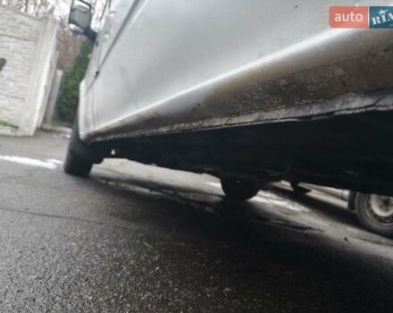 Белый Форд Транзит, объемом двигателя 2.2 л и пробегом 336 тыс. км за 10500 $, фото 4 на Automoto.ua