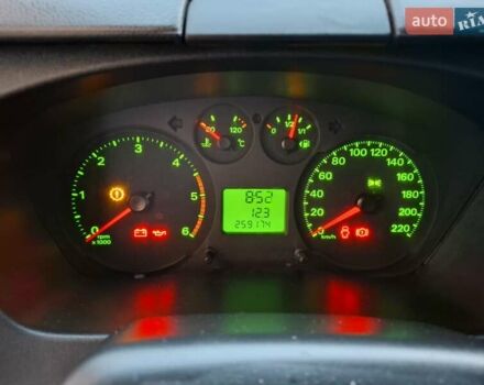 Белый Форд Транзит, объемом двигателя 2.2 л и пробегом 259 тыс. км за 8999 $, фото 12 на Automoto.ua