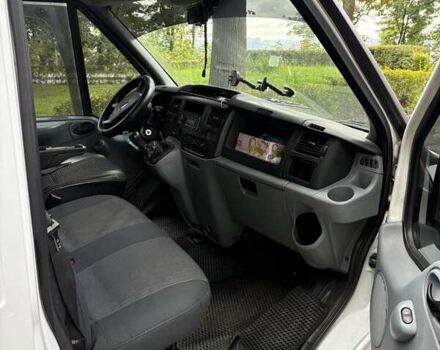 Белый Форд Транзит, объемом двигателя 2.2 л и пробегом 280 тыс. км за 8400 $, фото 8 на Automoto.ua