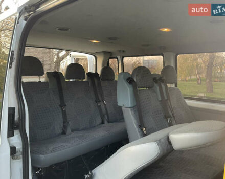 Білий Форд Транзит, об'ємом двигуна 2.2 л та пробігом 252 тис. км за 8600 $, фото 13 на Automoto.ua