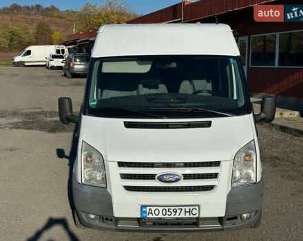 Белый Форд Транзит, объемом двигателя 2.2 л и пробегом 248 тыс. км за 9900 $, фото 7 на Automoto.ua