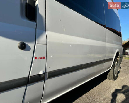 Белый Форд Транзит, объемом двигателя 2.2 л и пробегом 248 тыс. км за 9900 $, фото 15 на Automoto.ua