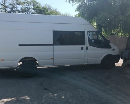 Белый Форд Транзит, объемом двигателя 2.4 л и пробегом 434 тыс. км за 9499 $, фото 3 на Automoto.ua