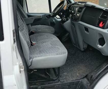 Білий Форд Транзит, об'ємом двигуна 2.2 л та пробігом 342 тис. км за 8600 $, фото 1 на Automoto.ua