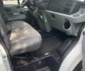 Білий Форд Транзит, об'ємом двигуна 2.2 л та пробігом 270 тис. км за 10000 $, фото 3 на Automoto.ua
