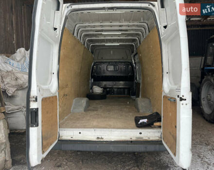 Білий Форд Транзит, об'ємом двигуна 2.5 л та пробігом 470 тис. км за 10000 $, фото 4 на Automoto.ua