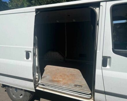 Білий Форд Транзит, об'ємом двигуна 2.2 л та пробігом 180 тис. км за 9000 $, фото 5 на Automoto.ua