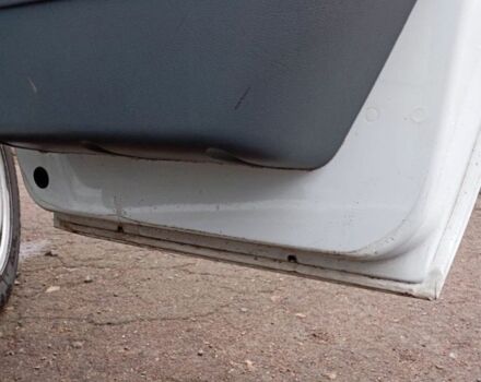 Белый Форд Транзит, объемом двигателя 2.2 л и пробегом 180 тыс. км за 10000 $, фото 4 на Automoto.ua