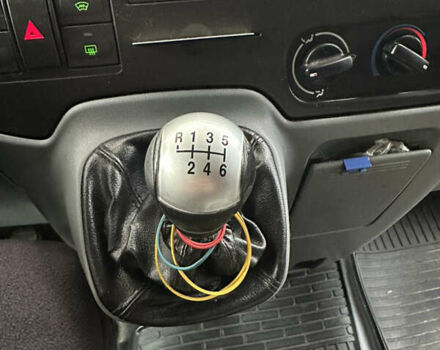 Білий Форд Транзит, об'ємом двигуна 2.2 л та пробігом 559 тис. км за 8000 $, фото 64 на Automoto.ua