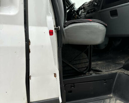 Білий Форд Транзит, об'ємом двигуна 2.2 л та пробігом 559 тис. км за 8000 $, фото 22 на Automoto.ua