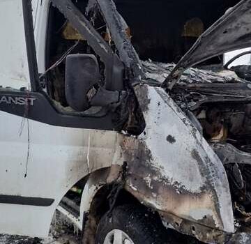 Білий Форд Транзит, об'ємом двигуна 2.2 л та пробігом 293 тис. км за 3500 $, фото 4 на Automoto.ua