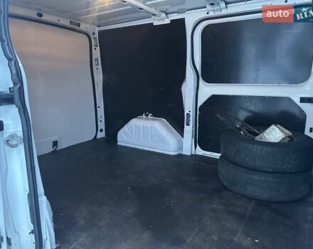 Белый Форд Транзит, объемом двигателя 2.2 л и пробегом 211 тыс. км за 8500 $, фото 46 на Automoto.ua
