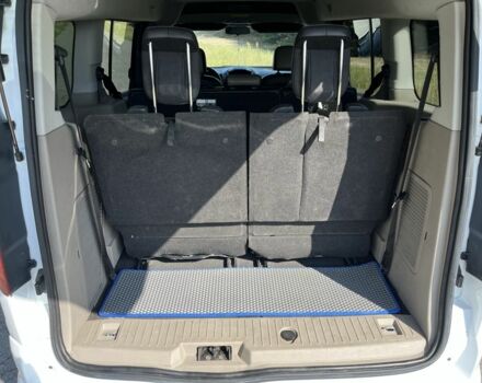 Білий Форд Транзит, об'ємом двигуна 2.5 л та пробігом 250 тис. км за 10700 $, фото 23 на Automoto.ua