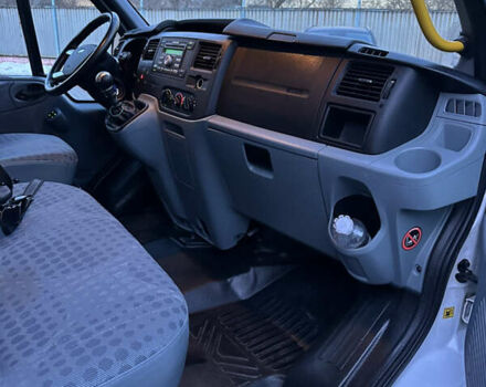 Білий Форд Транзит, об'ємом двигуна 2.2 л та пробігом 168 тис. км за 12400 $, фото 25 на Automoto.ua