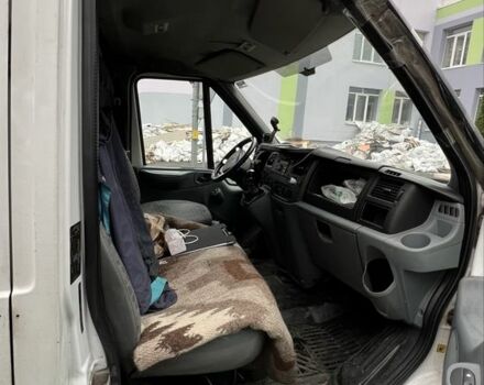 Белый Форд Транзит, объемом двигателя 2.2 л и пробегом 555 тыс. км за 9000 $, фото 8 на Automoto.ua