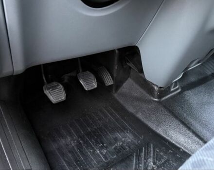 Белый Форд Транзит, объемом двигателя 2.2 л и пробегом 145 тыс. км за 14500 $, фото 15 на Automoto.ua