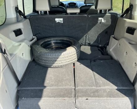 Білий Форд Транзит, об'ємом двигуна 2.5 л та пробігом 250 тис. км за 10700 $, фото 19 на Automoto.ua