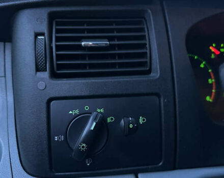 Білий Форд Транзит, об'ємом двигуна 2.2 л та пробігом 168 тис. км за 12400 $, фото 18 на Automoto.ua