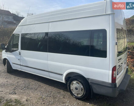 Білий Форд Транзит, об'ємом двигуна 2.2 л та пробігом 192 тис. км за 15200 $, фото 5 на Automoto.ua