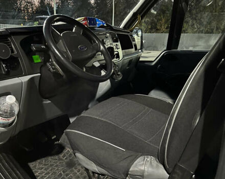 Білий Форд Транзит, об'ємом двигуна 2.2 л та пробігом 405 тис. км за 9500 $, фото 7 на Automoto.ua