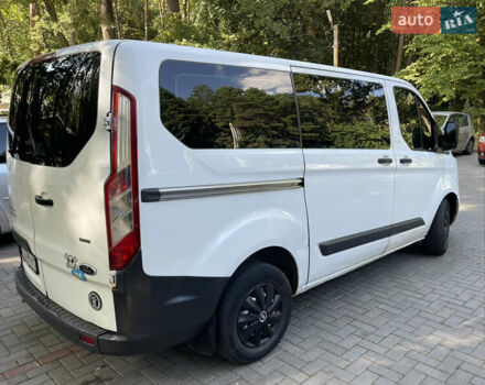 Білий Форд Транзит, об'ємом двигуна 2.2 л та пробігом 260 тис. км за 9850 $, фото 3 на Automoto.ua