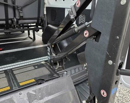 Білий Форд Транзит, об'ємом двигуна 2.2 л та пробігом 184 тис. км за 17800 $, фото 57 на Automoto.ua