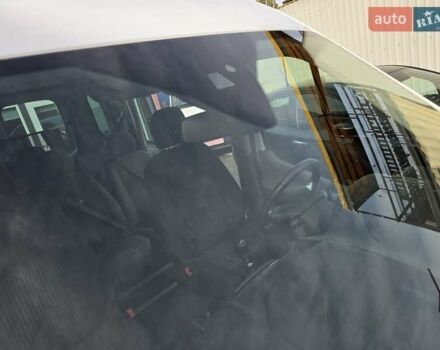 Білий Форд Транзит, об'ємом двигуна 2.2 л та пробігом 184 тис. км за 17800 $, фото 36 на Automoto.ua