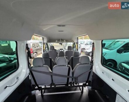 Білий Форд Транзит, об'ємом двигуна 2.2 л та пробігом 184 тис. км за 17800 $, фото 44 на Automoto.ua