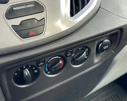 Белый Форд Транзит, объемом двигателя 2.2 л и пробегом 227 тыс. км за 10300 $, фото 14 на Automoto.ua