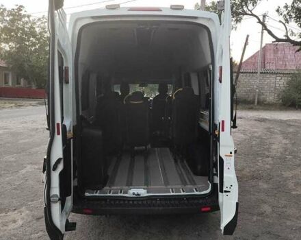 Белый Форд Транзит, объемом двигателя 2.2 л и пробегом 300 тыс. км за 18000 $, фото 6 на Automoto.ua