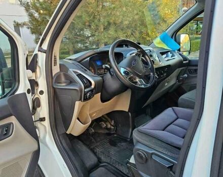 Белый Форд Транзит, объемом двигателя 2.2 л и пробегом 230 тыс. км за 14200 $, фото 2 на Automoto.ua