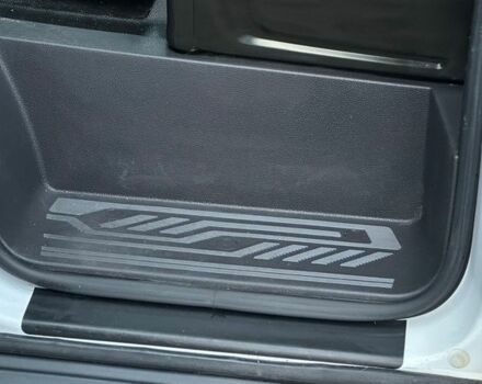 Білий Форд Транзит, об'ємом двигуна 2.2 л та пробігом 176 тис. км за 16696 $, фото 67 на Automoto.ua