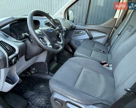 Білий Форд Транзит, об'ємом двигуна 2.2 л та пробігом 270 тис. км за 13500 $, фото 42 на Automoto.ua