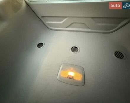 Білий Форд Транзит, об'ємом двигуна 2.2 л та пробігом 270 тис. км за 13500 $, фото 68 на Automoto.ua