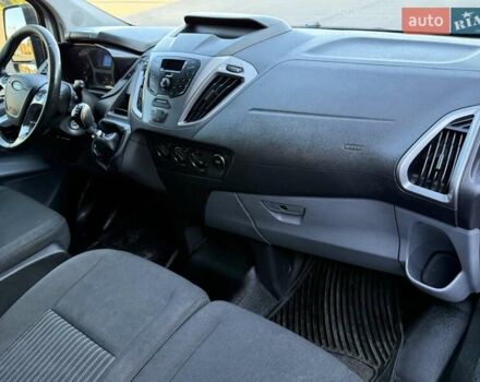 Білий Форд Транзит, об'ємом двигуна 2.2 л та пробігом 270 тис. км за 13500 $, фото 53 на Automoto.ua