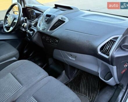 Білий Форд Транзит, об'ємом двигуна 2.2 л та пробігом 270 тис. км за 13500 $, фото 52 на Automoto.ua