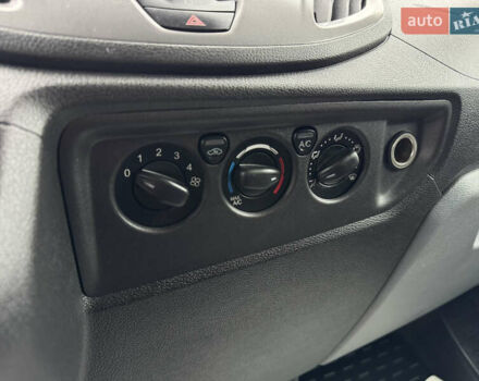 Білий Форд Транзит, об'ємом двигуна 2 л та пробігом 193 тис. км за 19500 $, фото 20 на Automoto.ua